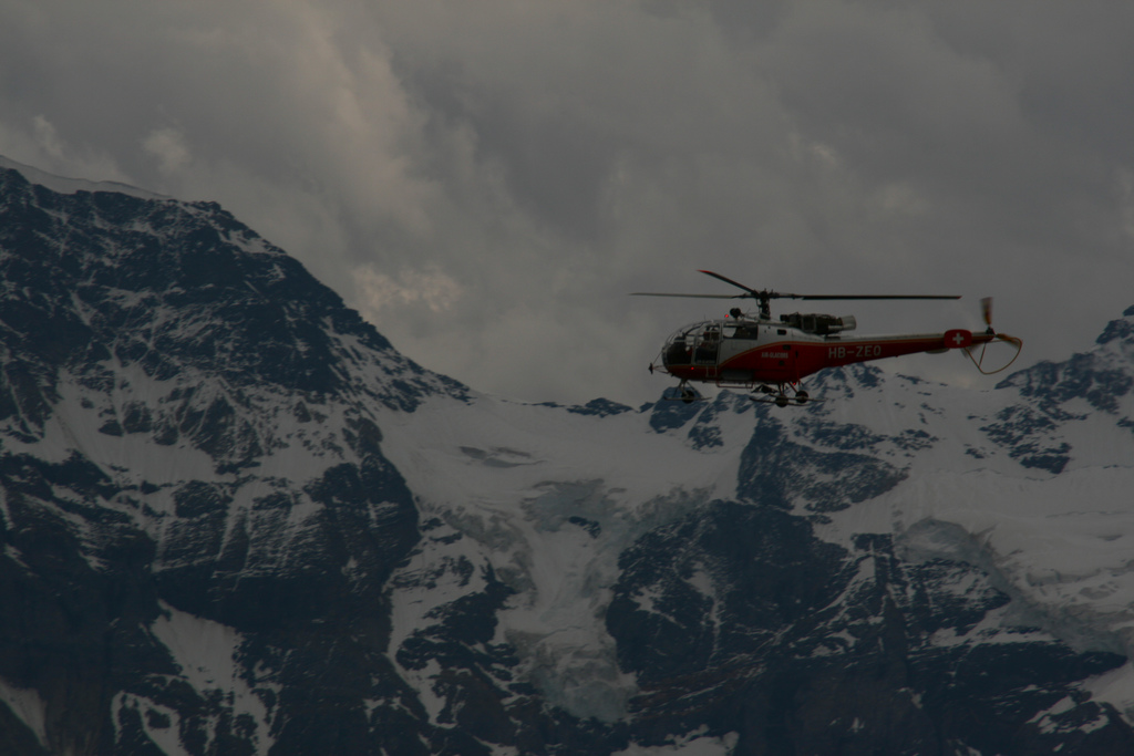 Helicopter & flightseeing